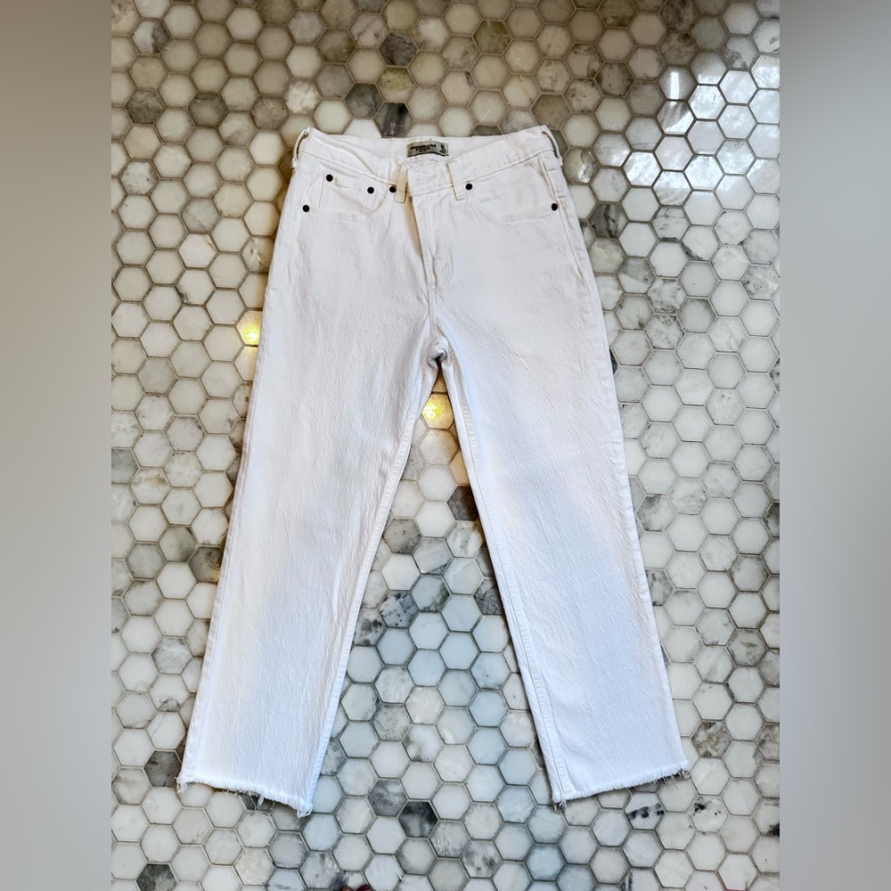 Abercrombie & Fitch 90’s White Cigarette Jeans Size 27 High Rise Straight Leg
